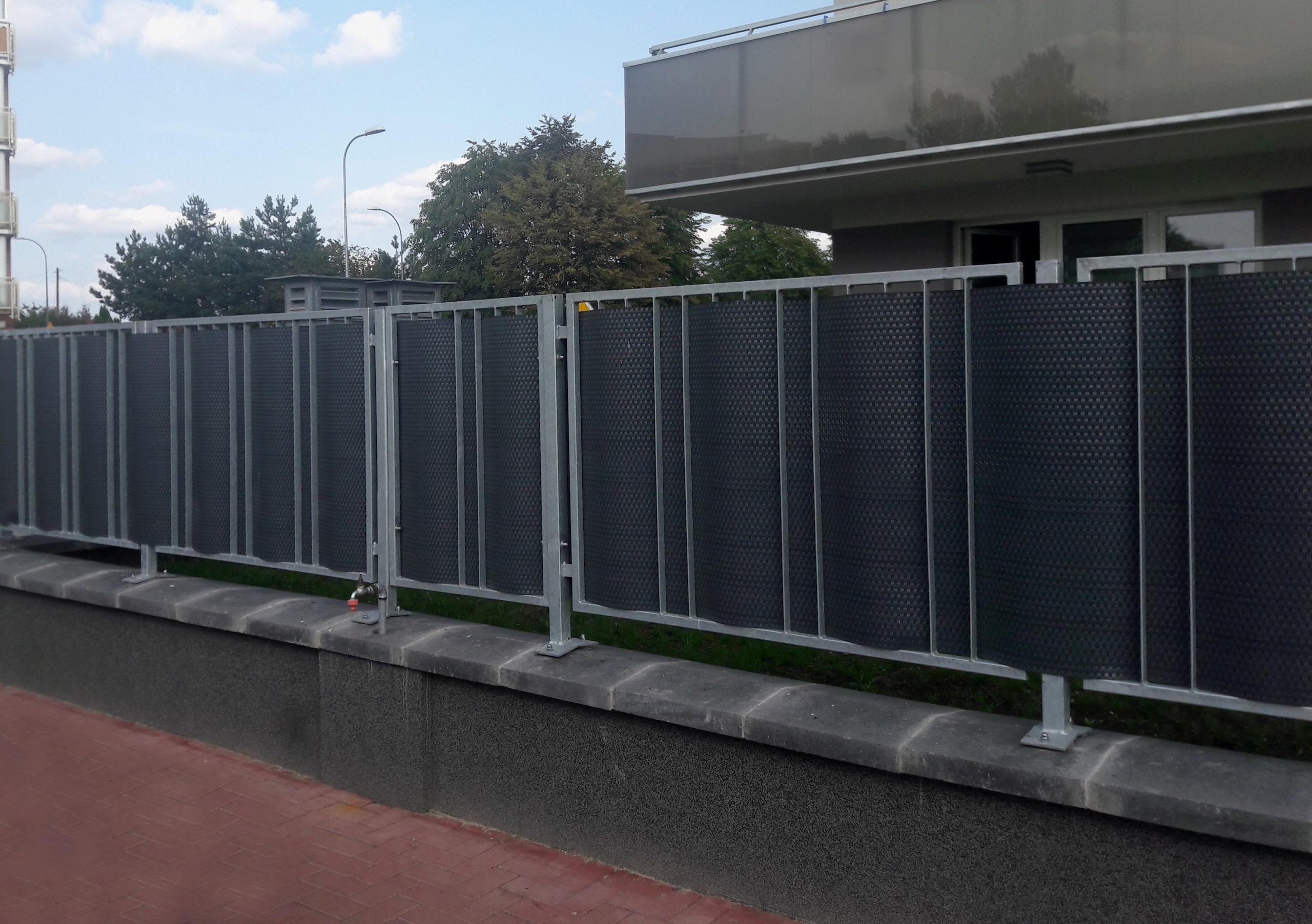 Ratanová zástena 300x90cm, 1300g/m² – Obrázok 2